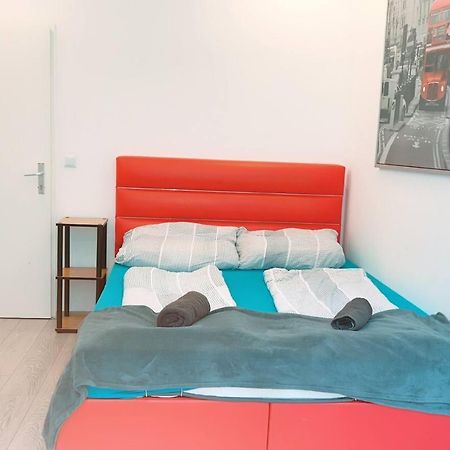Comfort Triple Room Hn Wien Ngoại thất bức ảnh