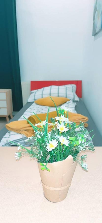 Comfort Triple Room Hn Wien Ngoại thất bức ảnh